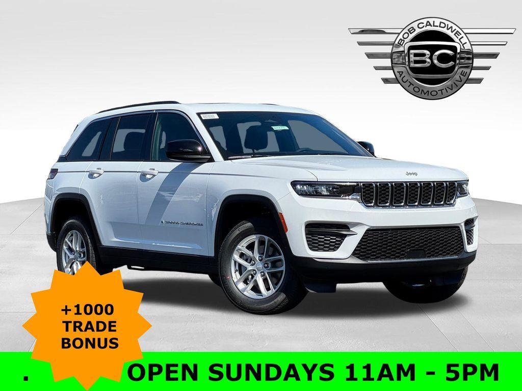 new 2026 Jeep Grand Cherokee car, priced at $40,887
