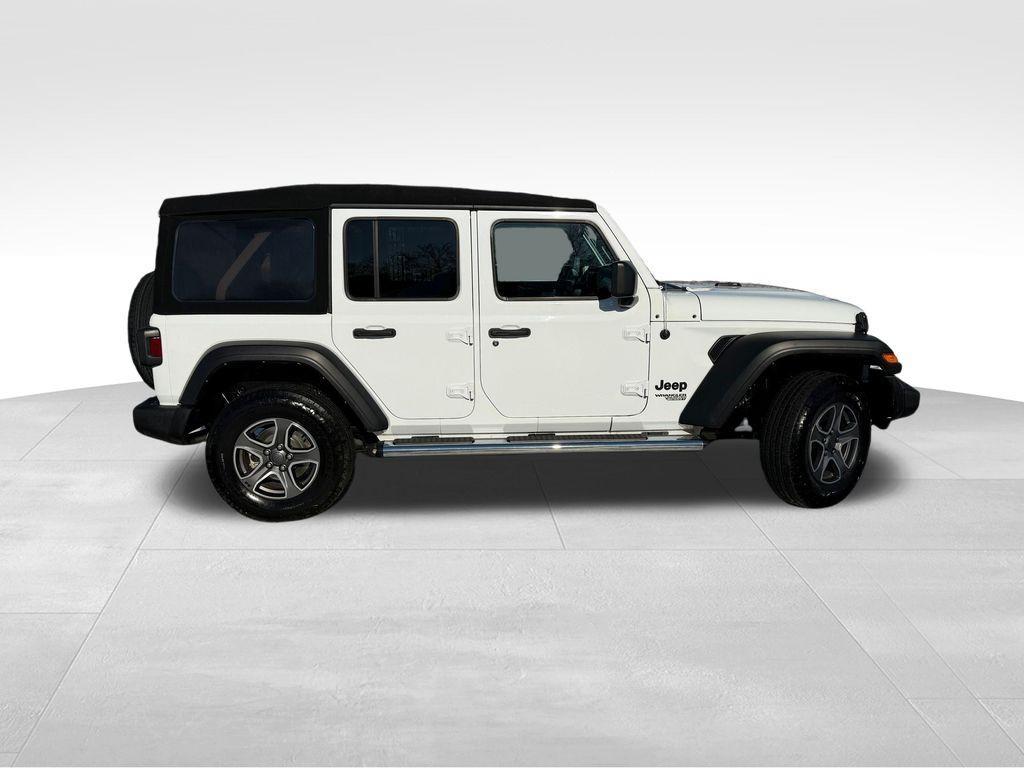 used 2021 Jeep Wrangler Unlimited car, priced at $27,548
