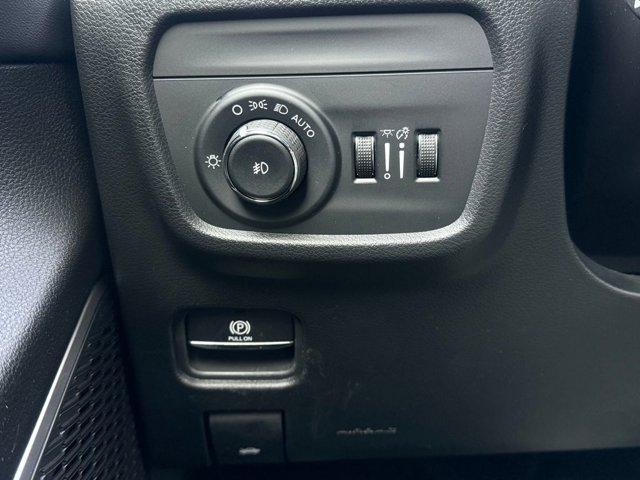 new 2025 Jeep Grand Cherokee L car, priced at $48,902