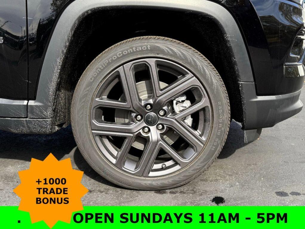 new 2026 Jeep Compass car, priced at $34,578