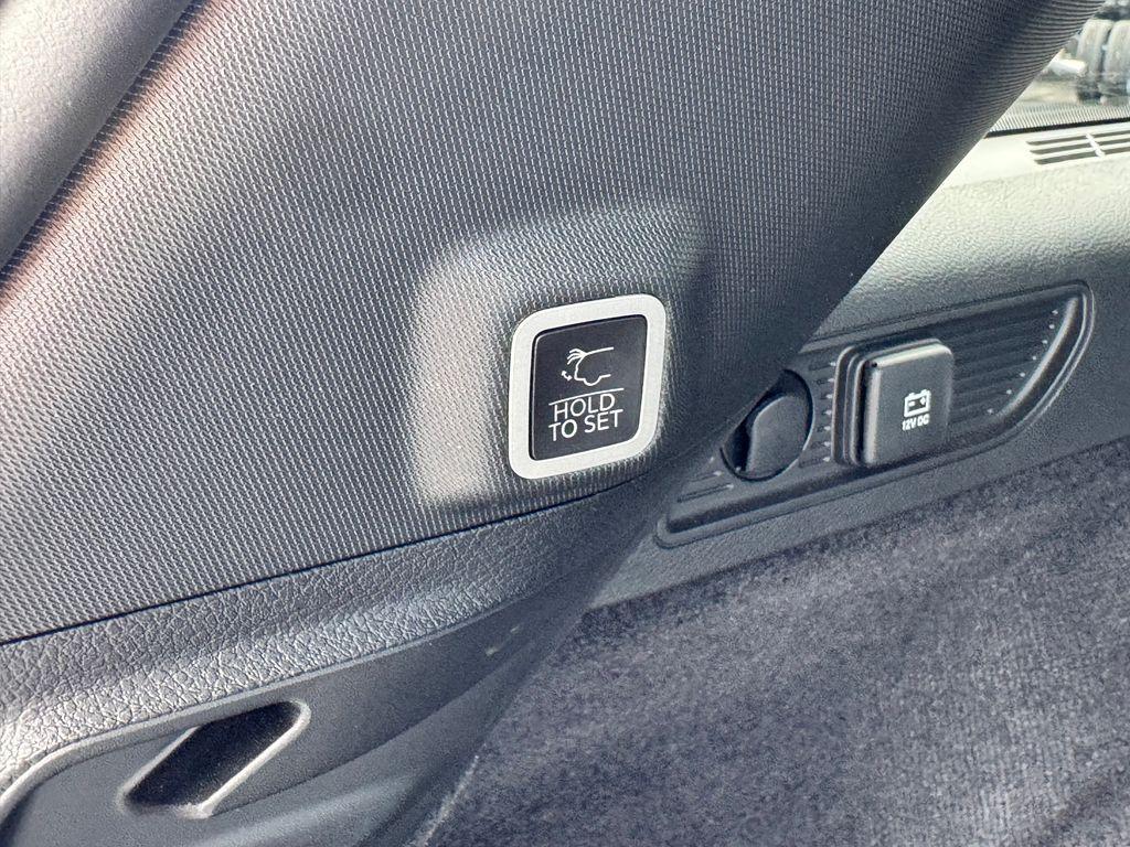 used 2023 Jeep Grand Cherokee car, priced at $38,396