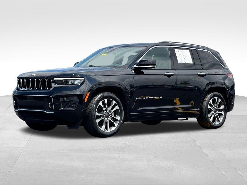 used 2023 Jeep Grand Cherokee car, priced at $38,396