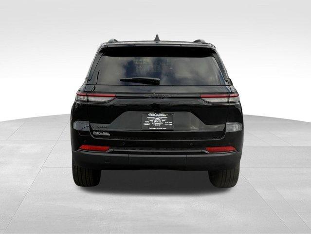 new 2025 Jeep Grand Cherokee car, priced at $45,899