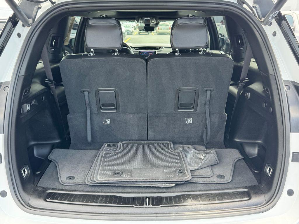 used 2024 Jeep Grand Cherokee L car, priced at $35,379