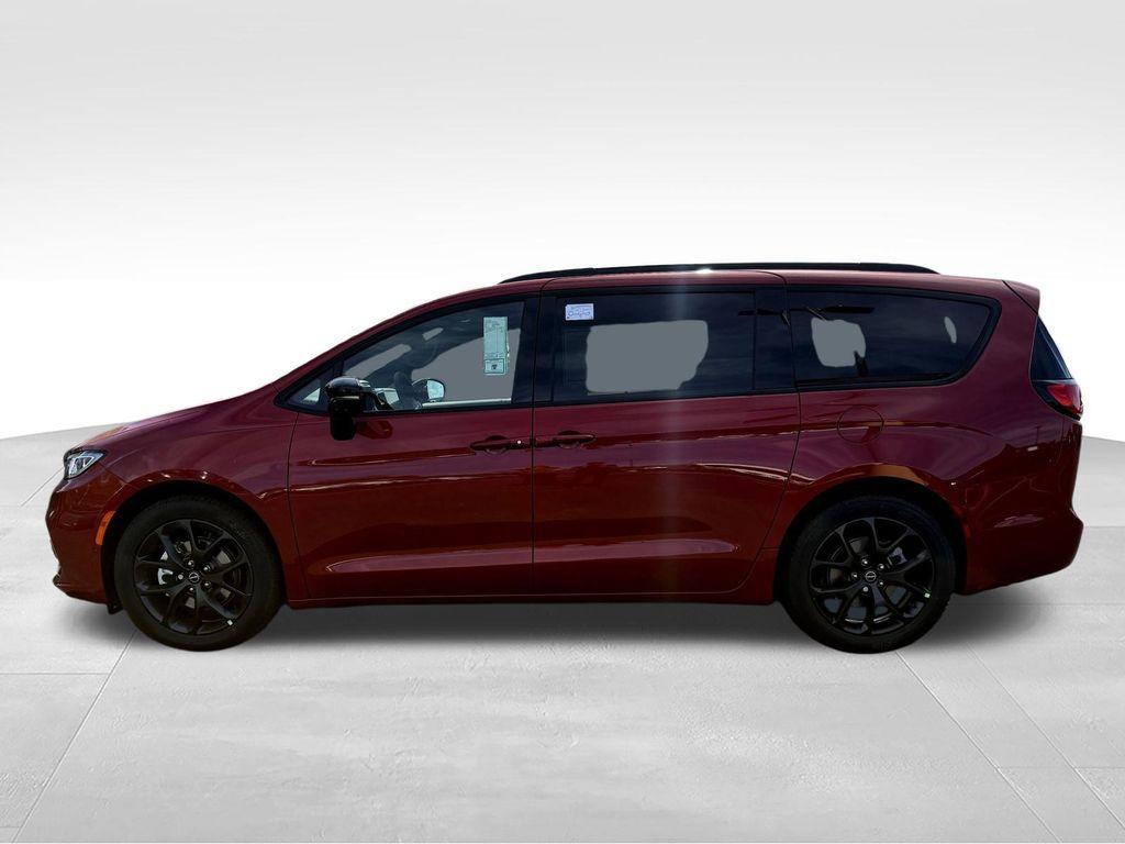 new 2026 Chrysler Pacifica car, priced at $48,640