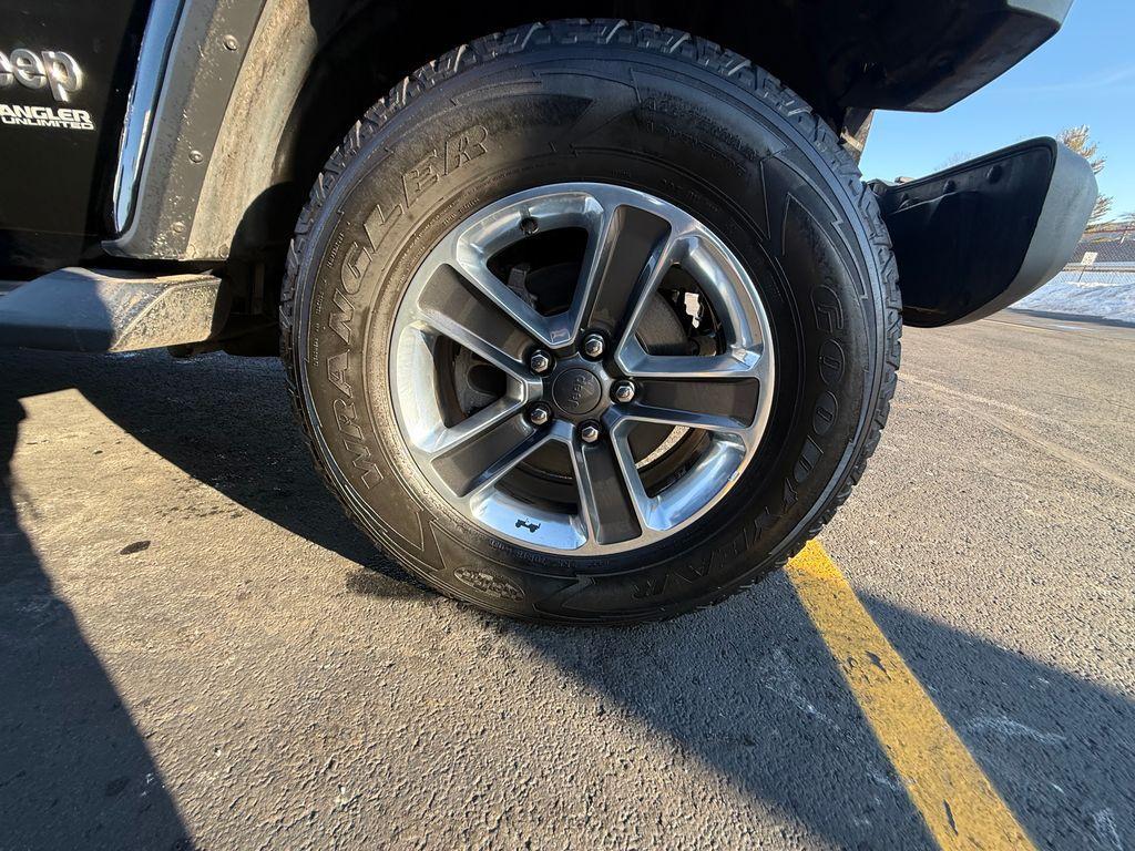 used 2019 Jeep Wrangler Unlimited car, priced at $24,473