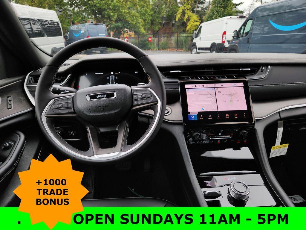 new 2025 Jeep Grand Cherokee car, priced at $46,334