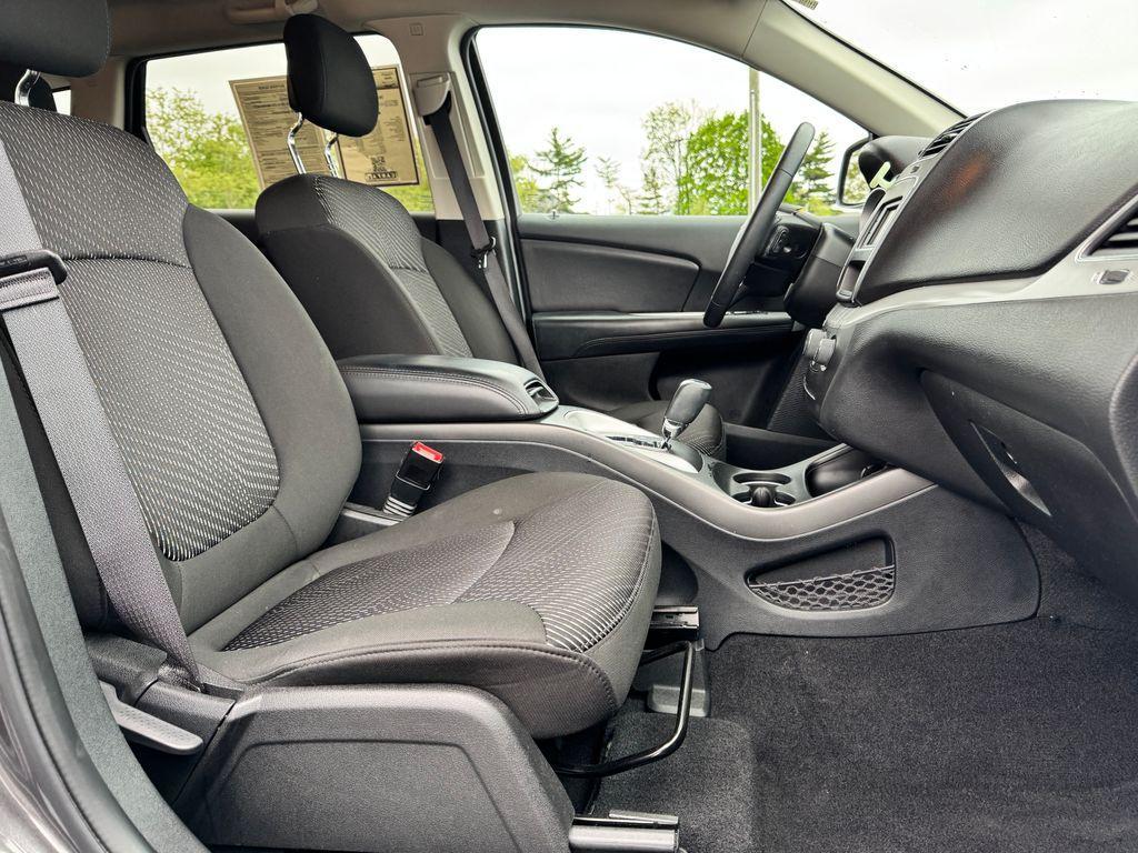 used 2020 Dodge Journey car, priced at $15,999