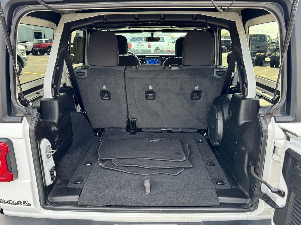 used 2022 Jeep Wrangler Unlimited car, priced at $29,155