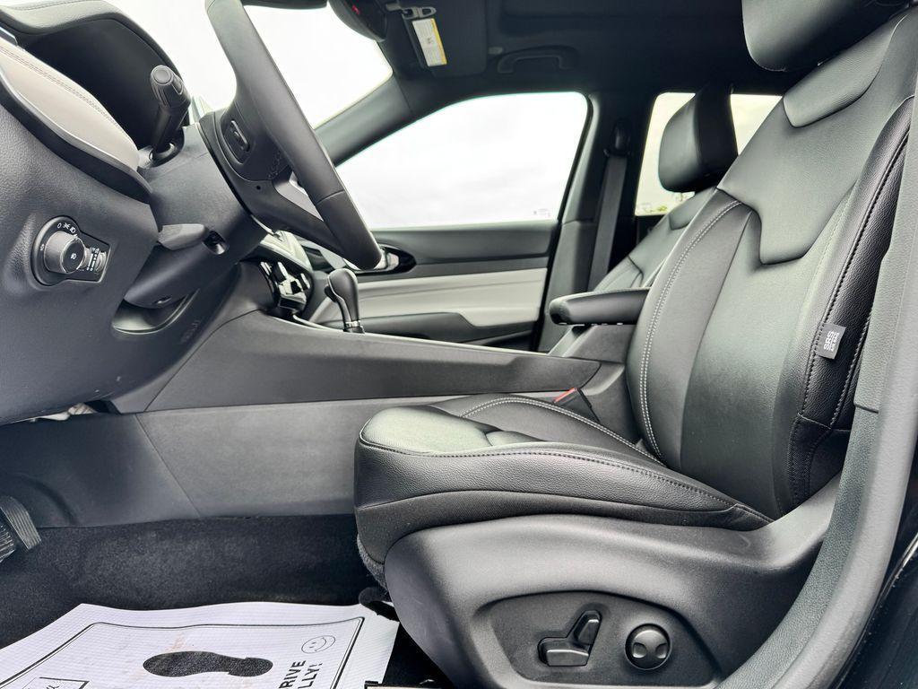 new 2026 Jeep Compass car, priced at $33,620