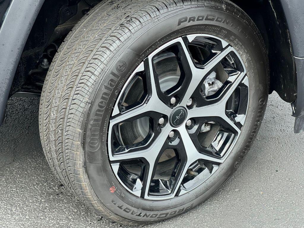 new 2026 Jeep Compass car, priced at $33,620