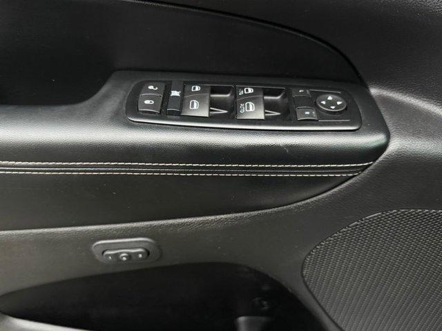 used 2015 Jeep Grand Cherokee car, priced at $14,633