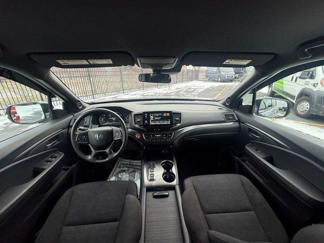 used 2022 Honda Pilot car, priced at $25,490