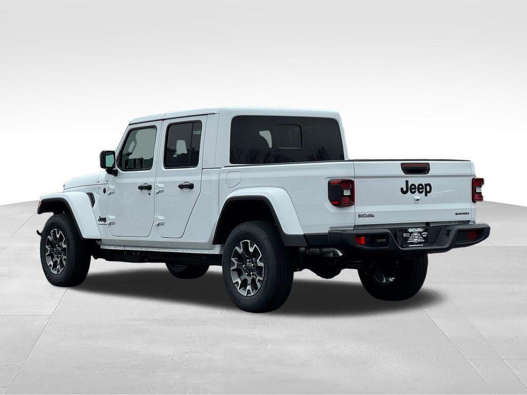 new 2026 Jeep Gladiator car, priced at $51,998