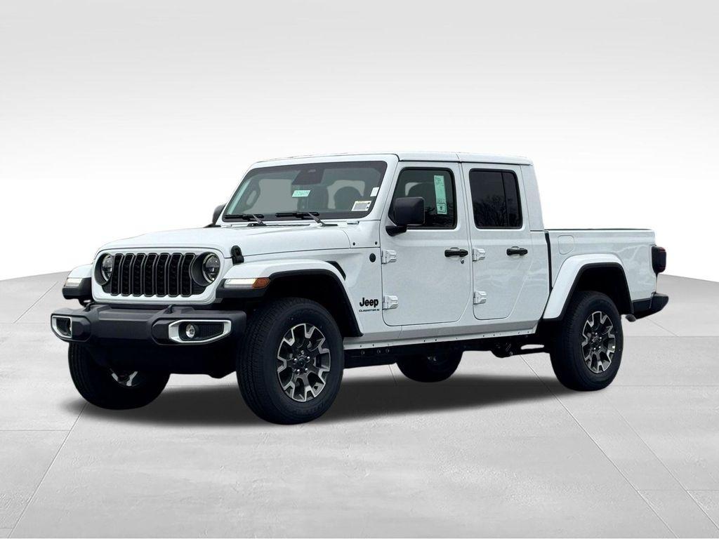 new 2026 Jeep Gladiator car, priced at $51,998