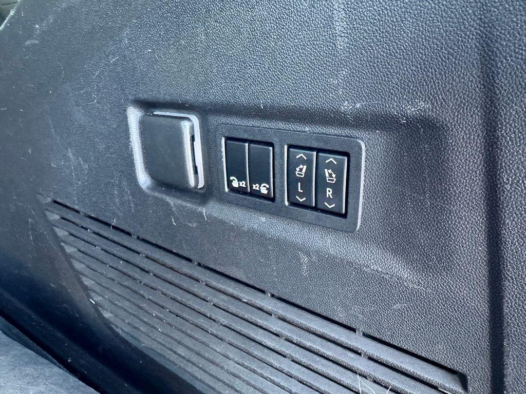 used 2022 Chevrolet Suburban car, priced at $44,437