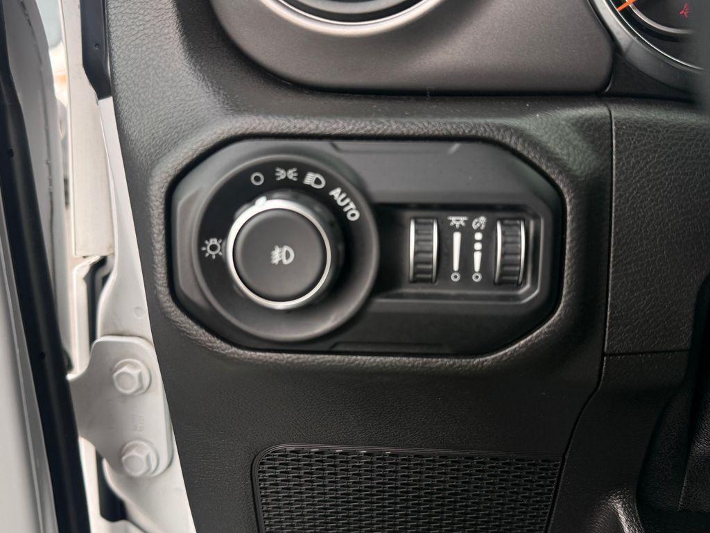 used 2021 Jeep Wrangler Unlimited car, priced at $27,022