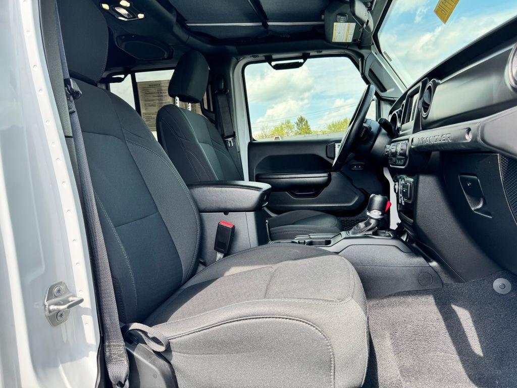 used 2021 Jeep Wrangler Unlimited car, priced at $25,862