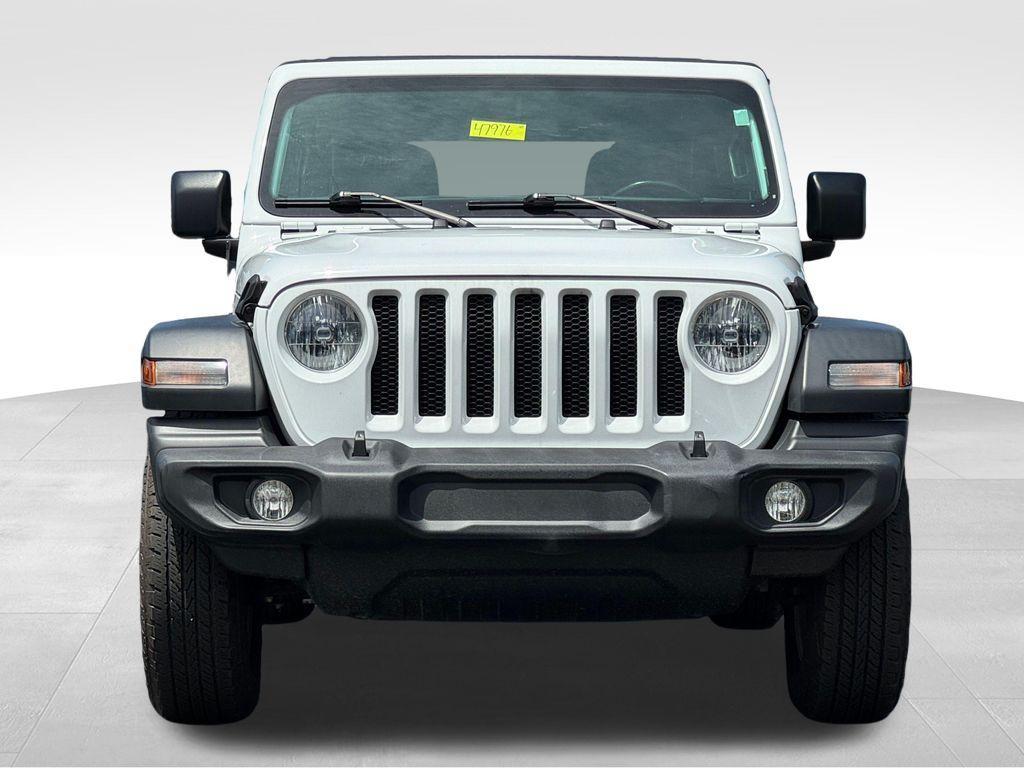 used 2021 Jeep Wrangler Unlimited car, priced at $25,351