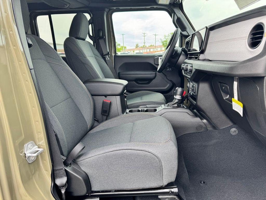 new 2026 Jeep Wrangler car, priced at $48,853