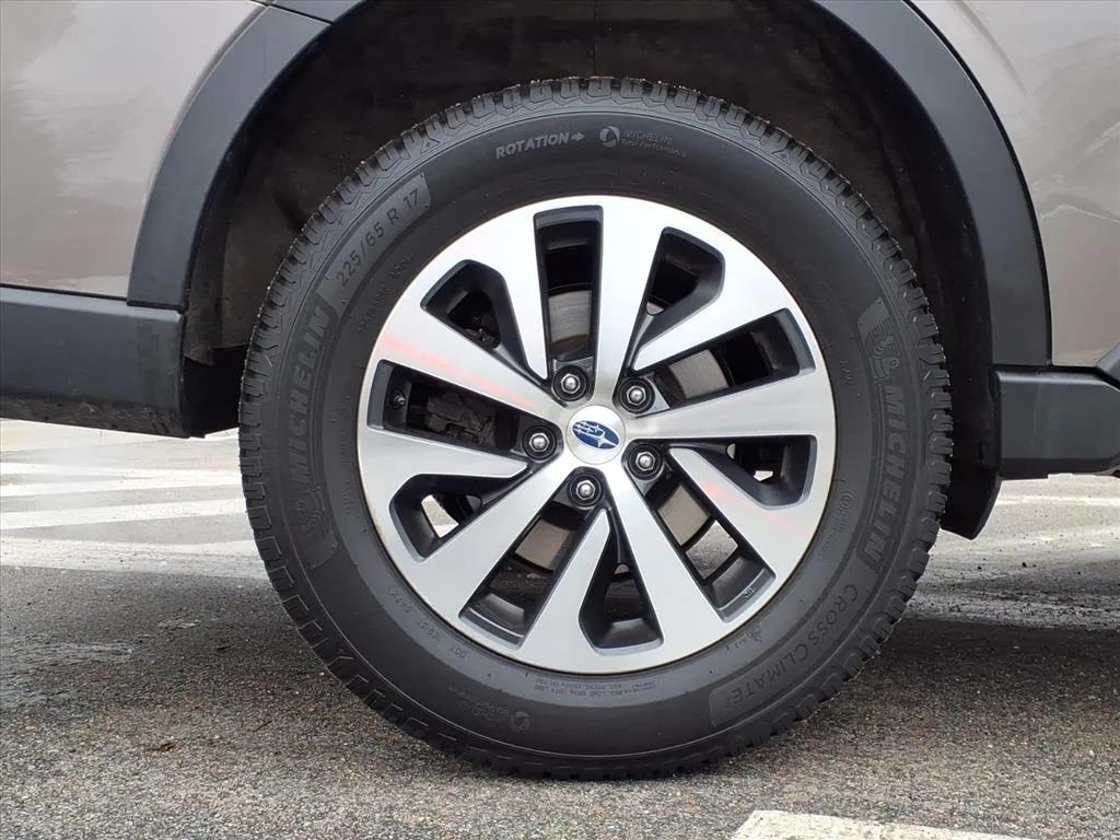 used 2021 Subaru Outback car, priced at $19,995