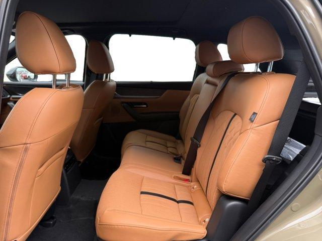 new 2026 Mazda CX-70 car, priced at $58,172