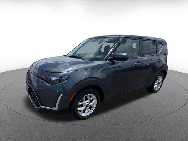 used 2025 Kia Soul car, priced at $19,598
