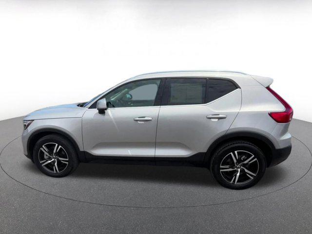used 2024 Volvo XC40 car, priced at $27,378