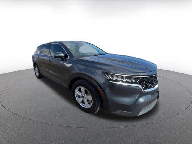 used 2023 Kia Sorento car, priced at $23,898