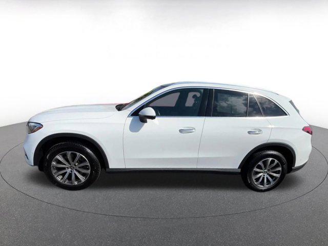 used 2024 Mercedes-Benz GLC 300 car, priced at $37,698
