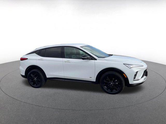 used 2025 Buick Envista car, priced at $25,285