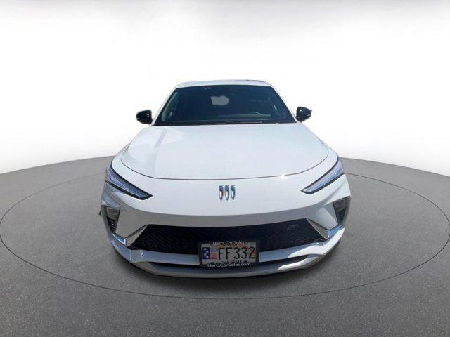 used 2025 Buick Envista car, priced at $25,080