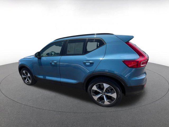 used 2024 Volvo XC40 car, priced at $27,198