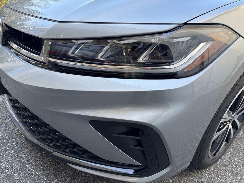 new 2025 Volkswagen Jetta car, priced at $25,621