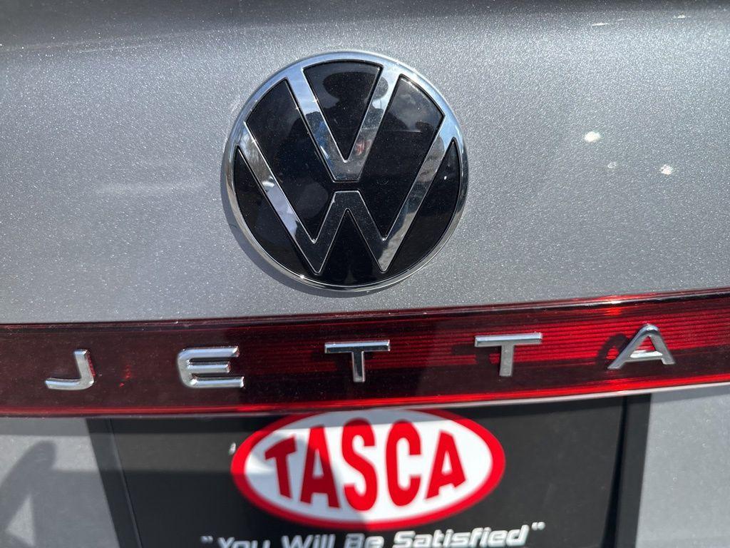 new 2025 Volkswagen Jetta car, priced at $25,621
