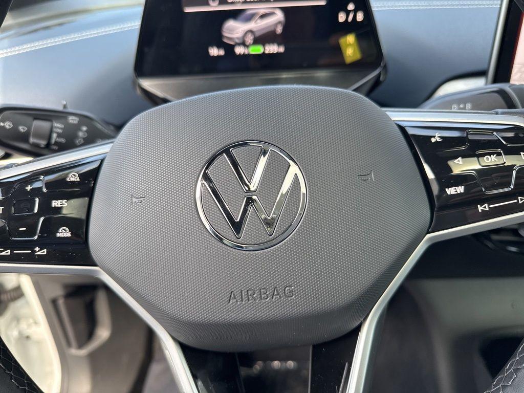 new 2025 Volkswagen ID.4 car, priced at $53,637
