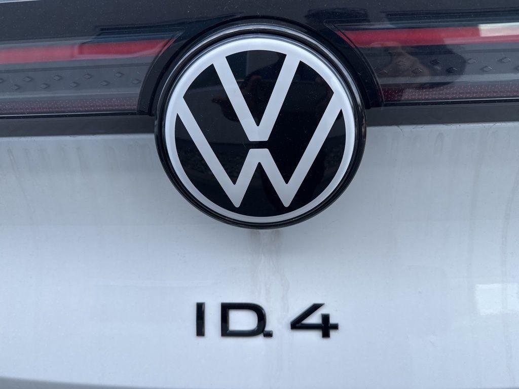 new 2025 Volkswagen ID.4 car, priced at $53,637