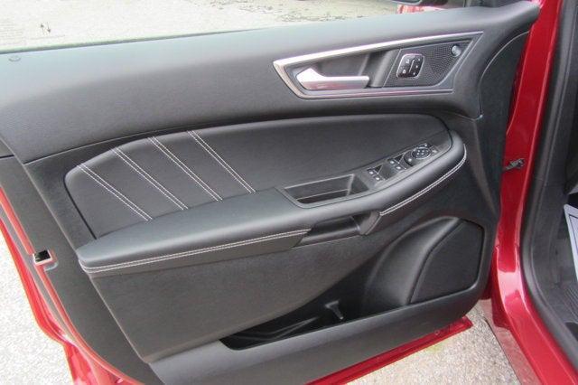 used 2023 Ford Edge car, priced at $37,650