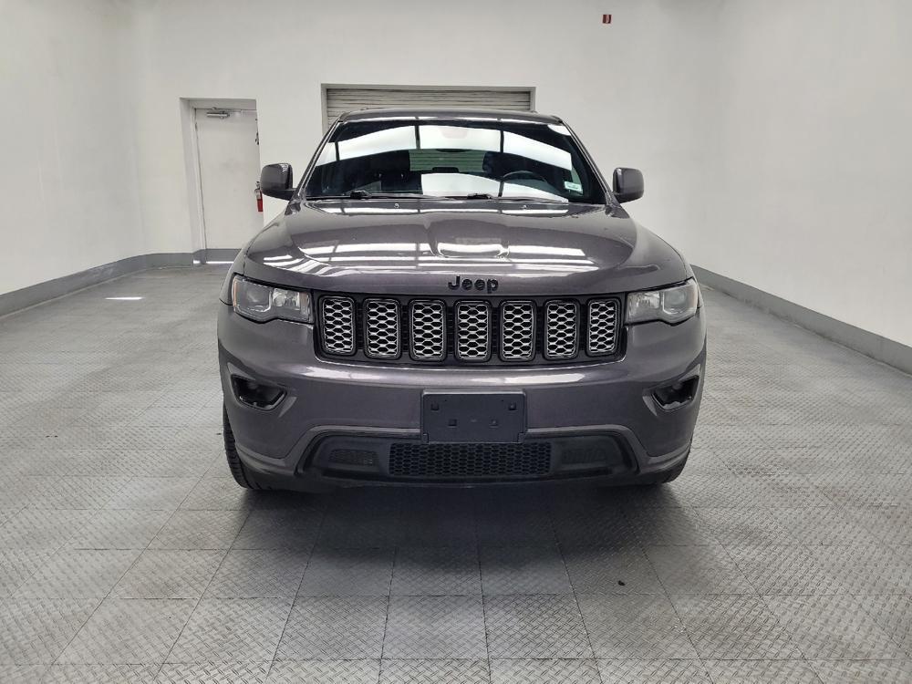 used 2018 Jeep Grand Cherokee car, priced at $18,195