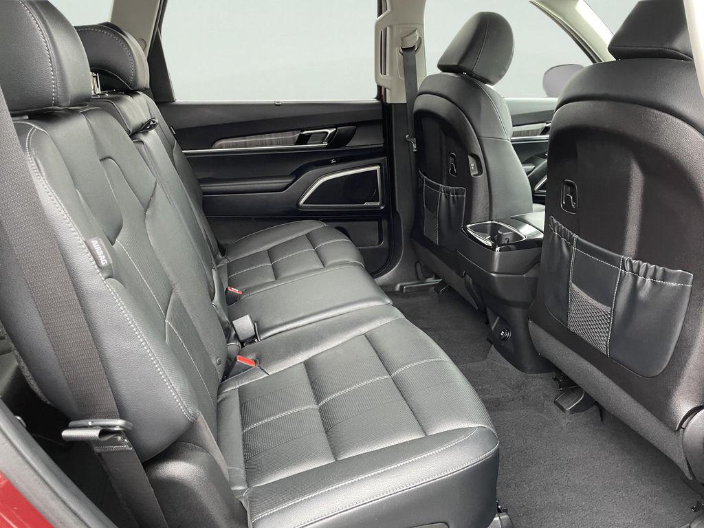 used 2024 Kia Telluride car, priced at $37,000