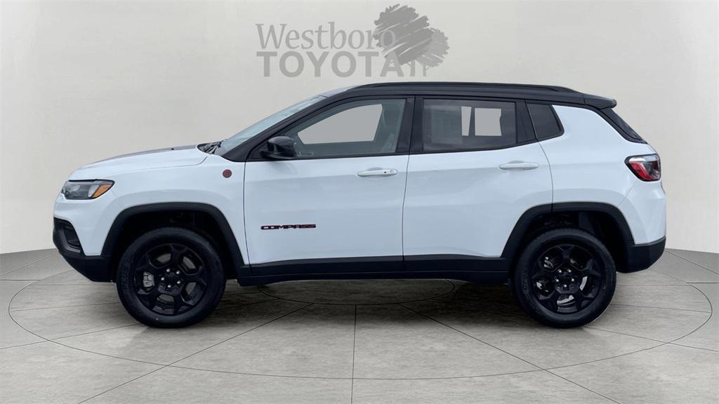 used 2024 Jeep Compass car, priced at $21,000