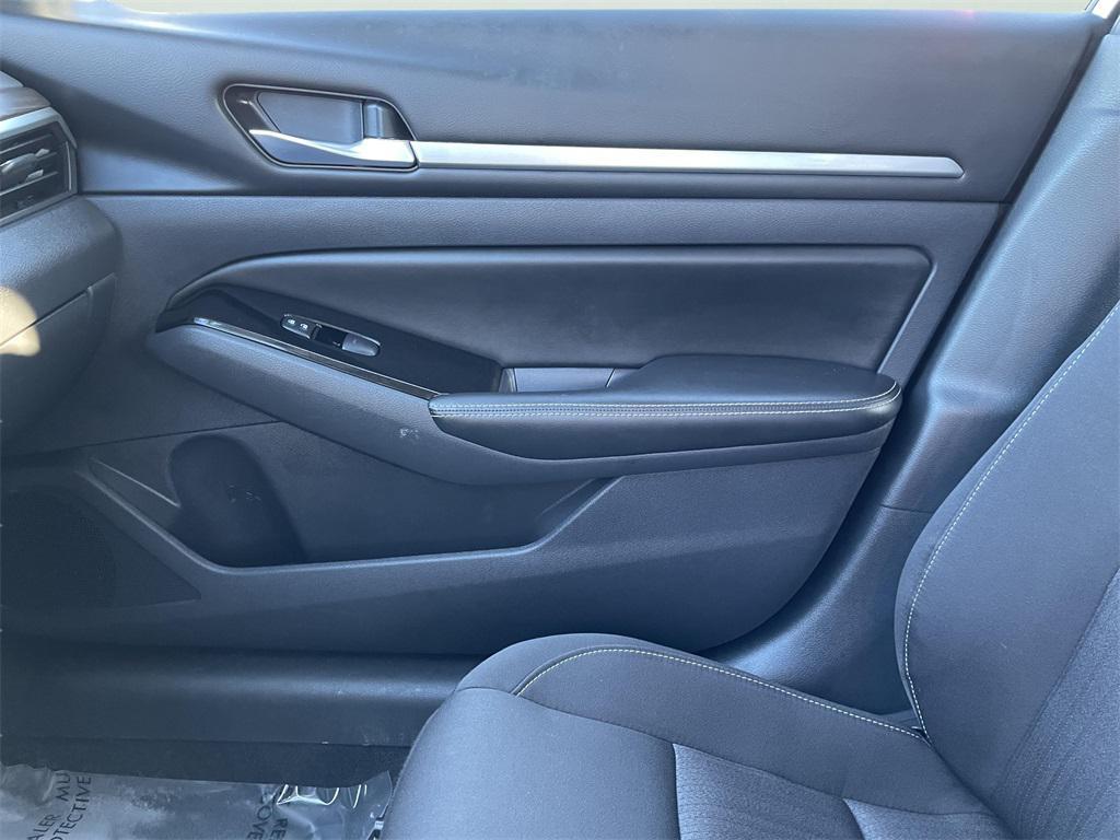 used 2023 Nissan Altima car, priced at $18,500