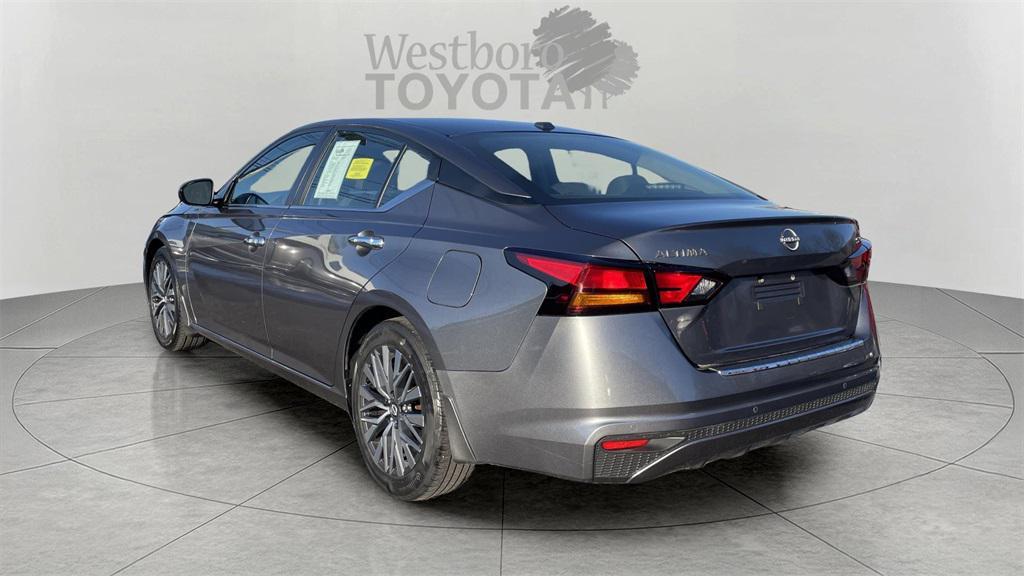 used 2023 Nissan Altima car, priced at $18,500