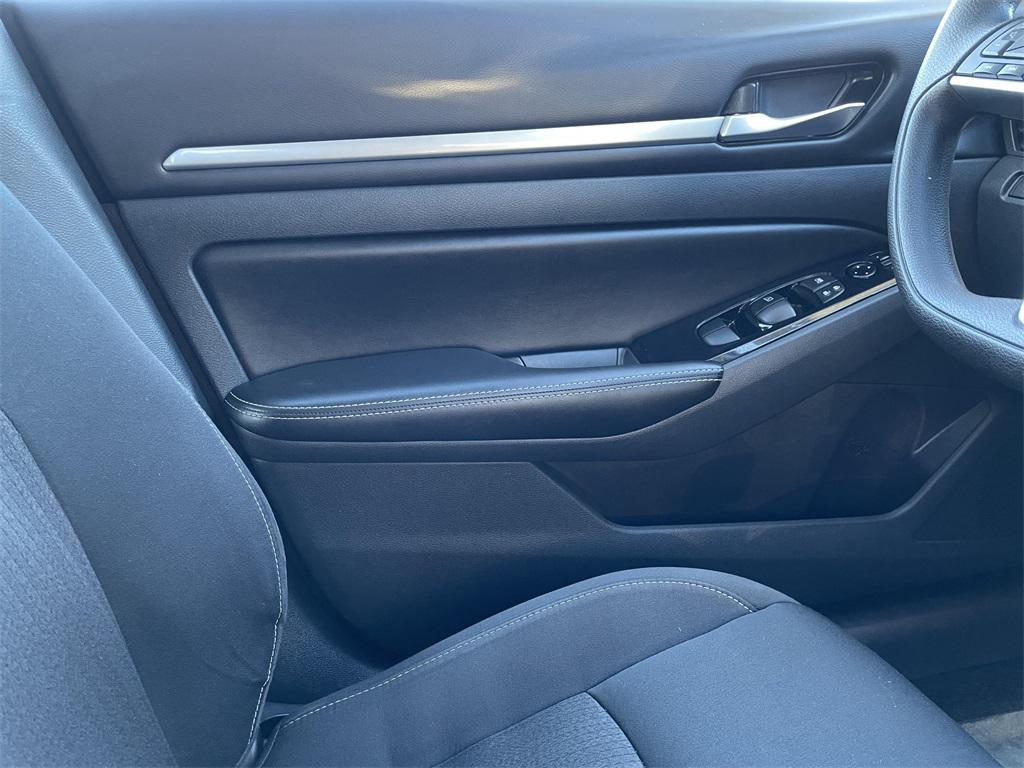 used 2023 Nissan Altima car, priced at $18,500