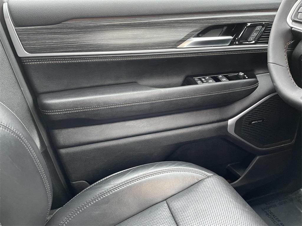 used 2023 Jeep Wagoneer car, priced at $49,000