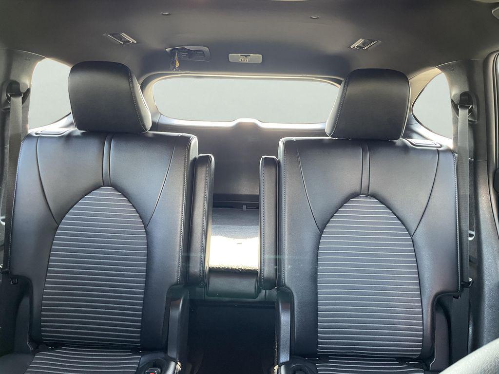used 2025 Toyota Highlander car, priced at $46,595
