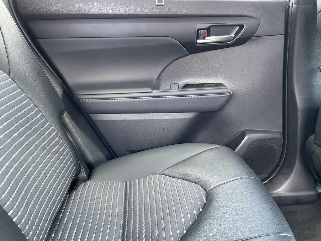 used 2025 Toyota Highlander car, priced at $46,295
