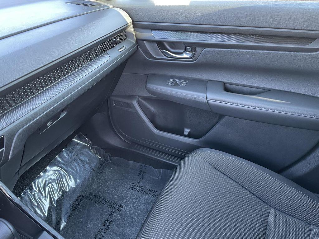 used 2025 Honda CR-V car, priced at $30,495