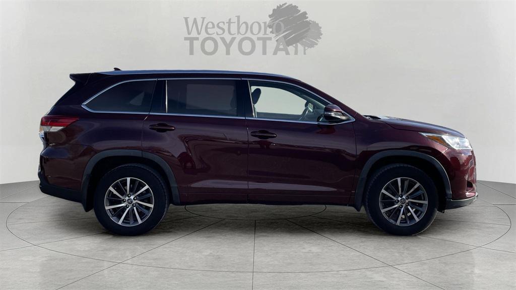 used 2018 Toyota Highlander car, priced at $14,000