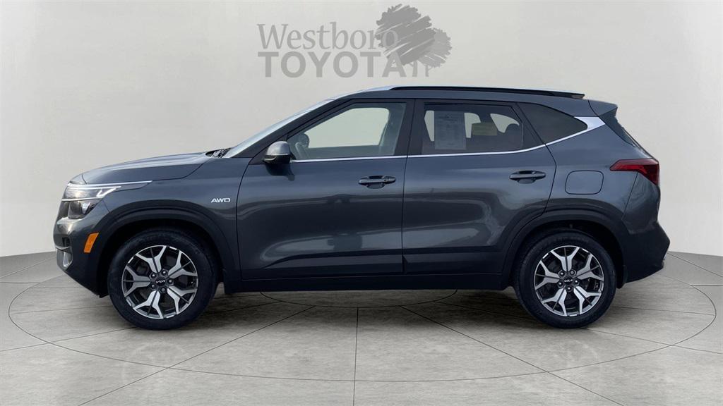 used 2023 Kia Seltos car, priced at $19,000